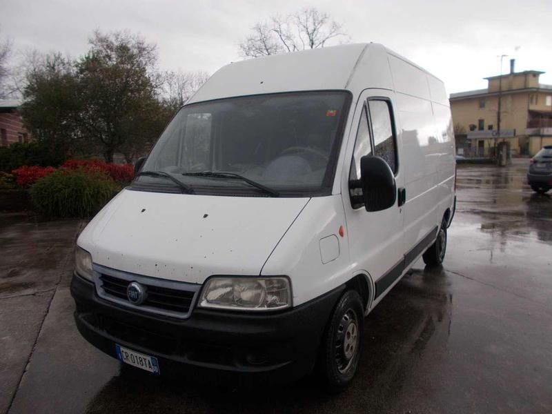 Usata Fiat Ducato 110 CV (80 kW) 2005 Bianco Furgone