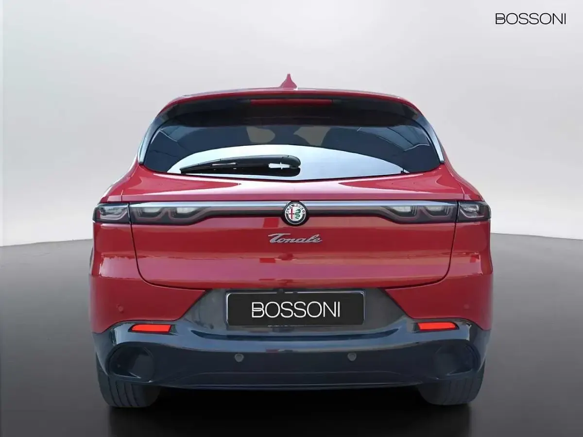 Usata Alfa Romeo Tonale Veloce 160 CV (117 kW) 2024 Rosso SUV