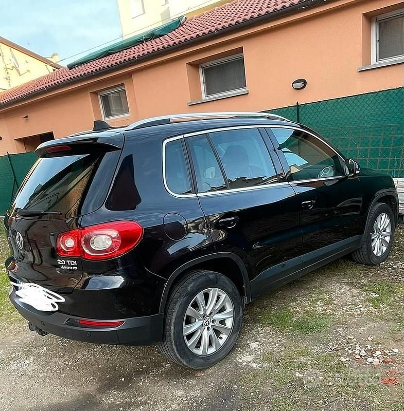 Usata VW Tiguan 140 CV (102 kW) 2011 Nero SUV
