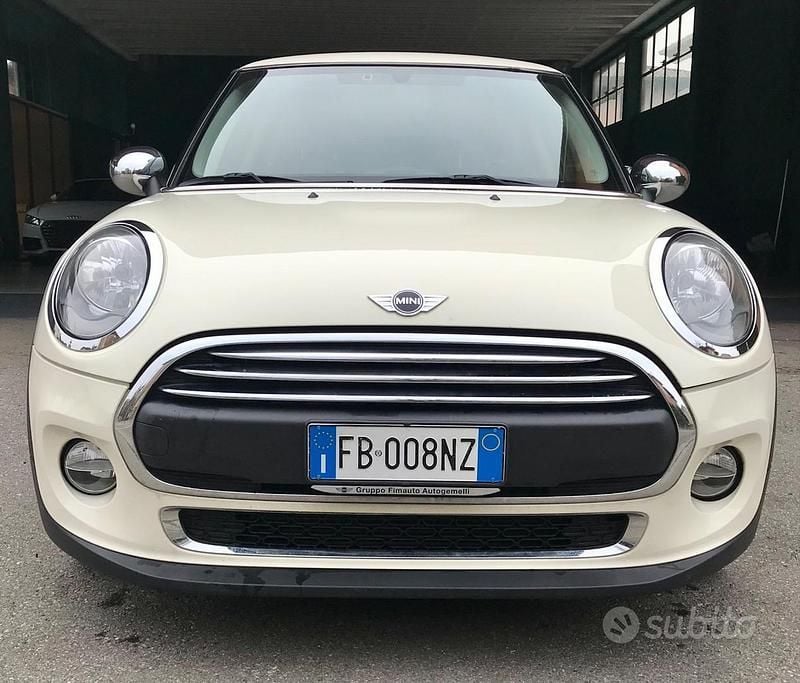 Usata Mini ONE 102 CV (75 kW) 2015 Bianco Utilitaria