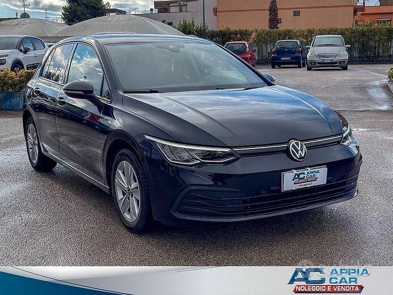 Usata VW Golf VII Life 149 CV (109 kW) 2020 Nero Berlina