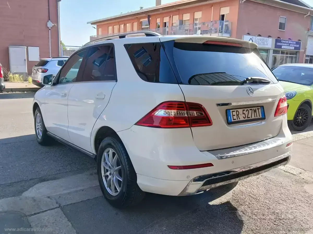 Usata Mercedes ML250 204 CV (150 kW) 2013 Bianco SUV