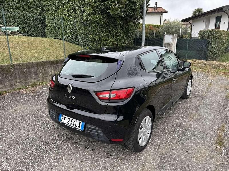 Usata Renault Clio IV Life 73 CV (53 kW) 2017 Nero Berlina