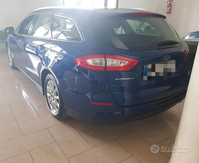Usata Ford Mondeo 150 CV (110 kW) 2016 Blu Station wagon