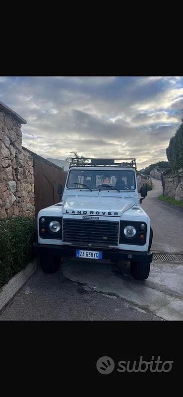 Usata Land Rover Defender 122 CV (89 kW) 2006 Bianco Station wagon