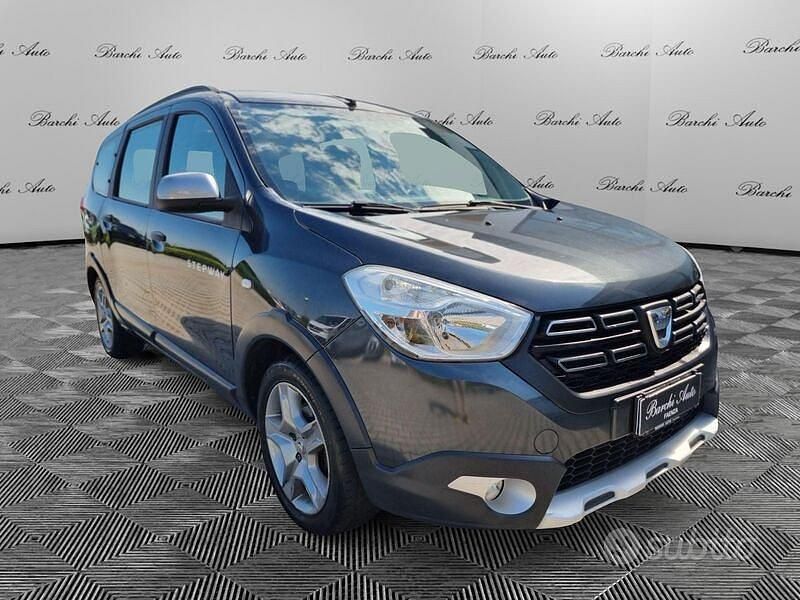 Usata Dacia Lodgy 110 CV (80 kW) 2017 Antracite Monovolume