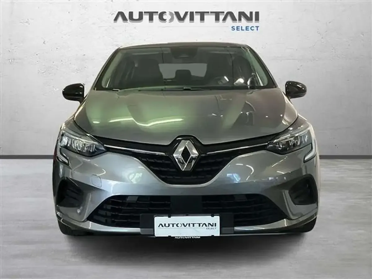 Usata Renault Clio V Equilibre 91 CV (66 kW) 2023 Grigio scuro Berlina