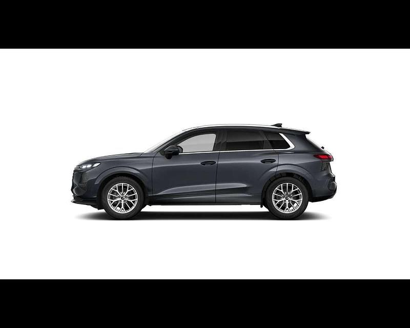 Nuova Audi Q3 Advanced 150 CV (110 kW) 2026 Grigio tambora metallico SUV