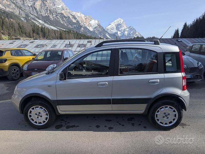 Usata Fiat Panda 4x4 Climbing 60 CV (44 kW) 2005 Grigio Utilitaria