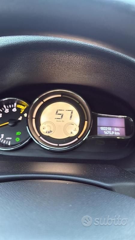 Usata Renault Mégane Coupé 110 CV (80 kW) 2012 Nero Coupé