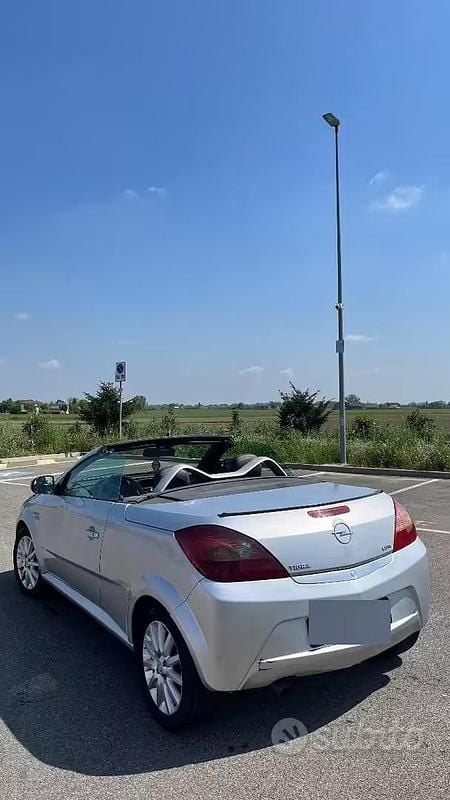 Gebraucht Opel Tigra 69 PS (50 kW) 2005 Cabrio