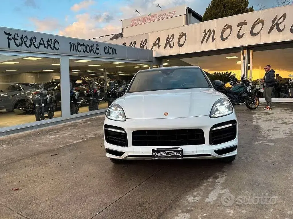 Usata Porsche Cayenne S 441 CV (324 kW) 2019 Bianco SUV