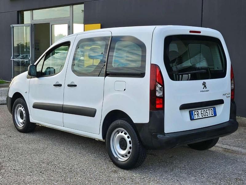 Usata Peugeot TePee Access 75 CV (55 kW) 2018 Bianco Furgone