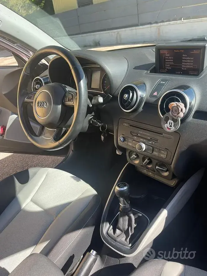 Usata Audi A1 Ambition 105 CV (77 kW) 2011 Marrone Utilitaria