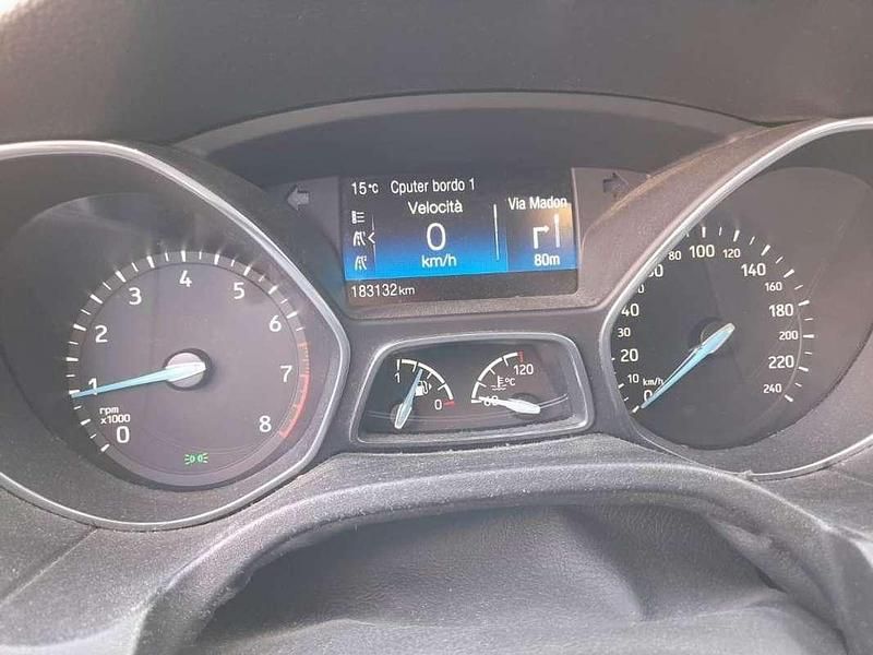 Usata Ford Focus Titanium 120 CV (88 kW) 2015 Grigio Berlina