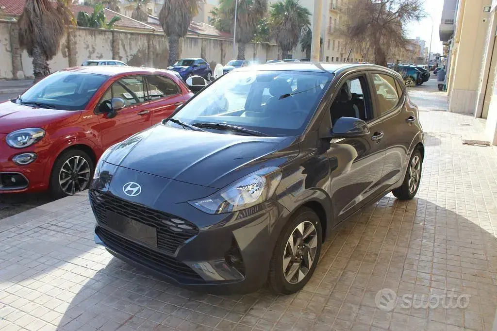 Nuova Hyundai i10 Prime 63 CV (46 kW) 2025 Blu Utilitaria