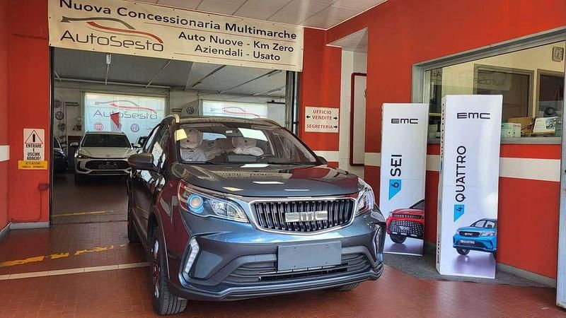 Nuova EMC QUATTRO 103 CV (75 kW) 2025 Grigio SUV