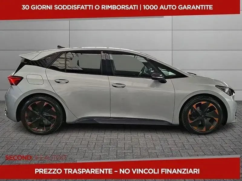 Usata Cupra Born e-Boost 169 kW (231 CV) 2023 Grigio Utilitaria