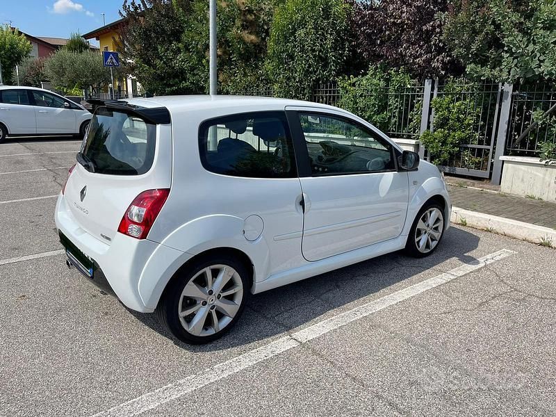 Usata Renault Twingo R.S. 133 CV (97 kW) 2011 Bianco Utilitaria