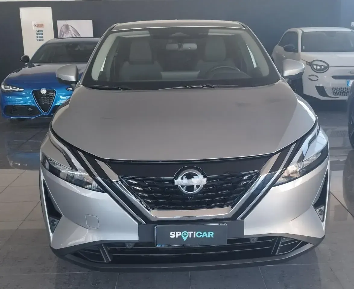 Usata Nissan Qashqai Tekna 190 CV (139 kW) 2023 Grigio SUV