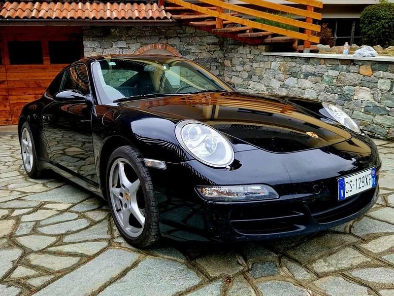Usata Porsche 911 Carrera 325 CV (239 kW) 2005 Coupé