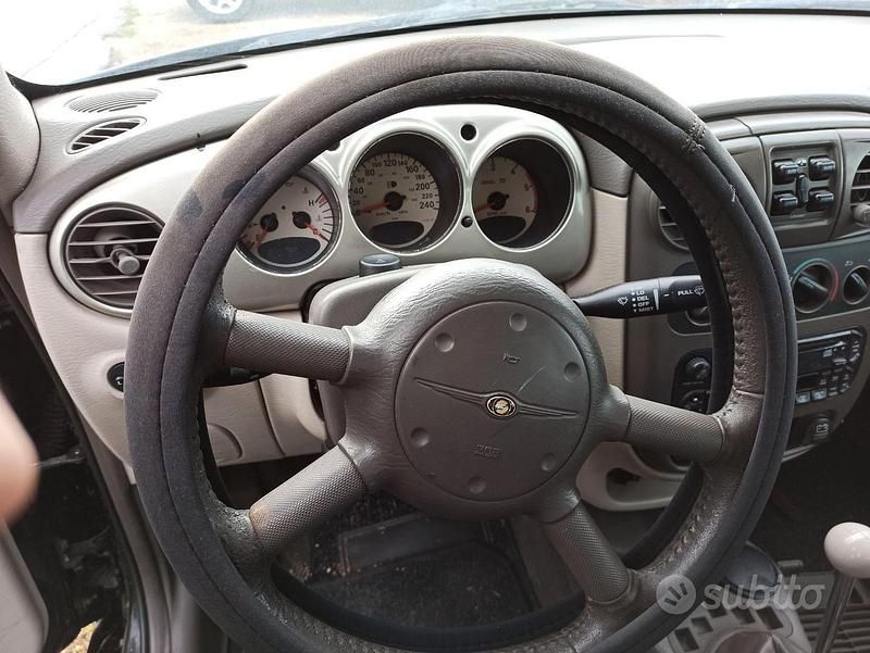 Usata Chrysler PT Cruiser 121 CV (88 kW) 2003 Nero Berlina
