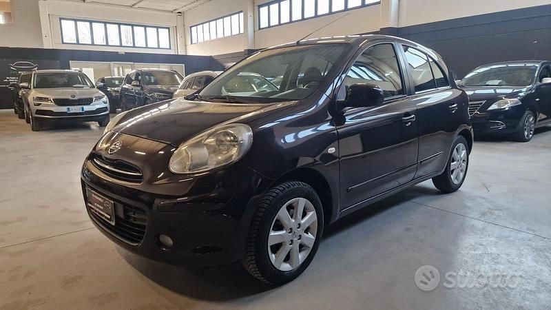 Usata Nissan Micra Tekna 80 CV (58 kW) 2011 Nero Utilitaria