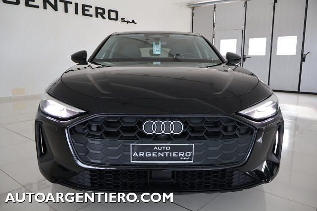 Usata Audi A5 Advanced 204 CV (150 kW) 2025 Nero