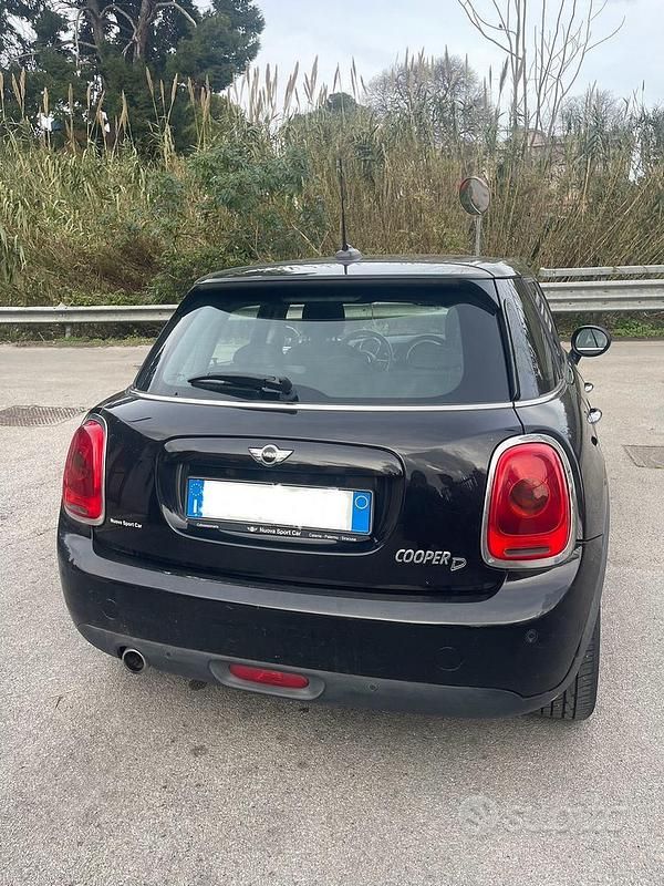Usata Mini Cooper D 2015 Utilitaria