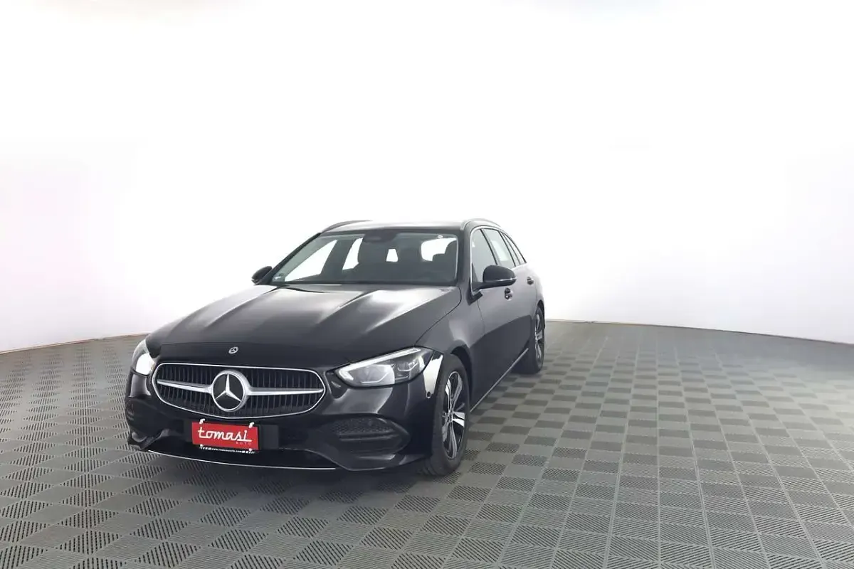 Usata Mercedes C200 Advanced 163 CV (119 kW) 2025 Nero Station wagon