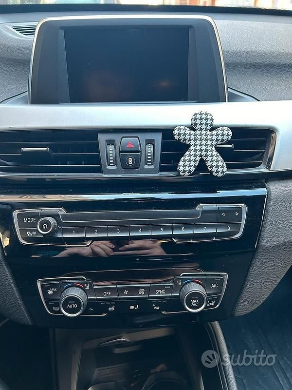 Usata BMW X1 xLine 190 CV (139 kW) 2016 Blu SUV