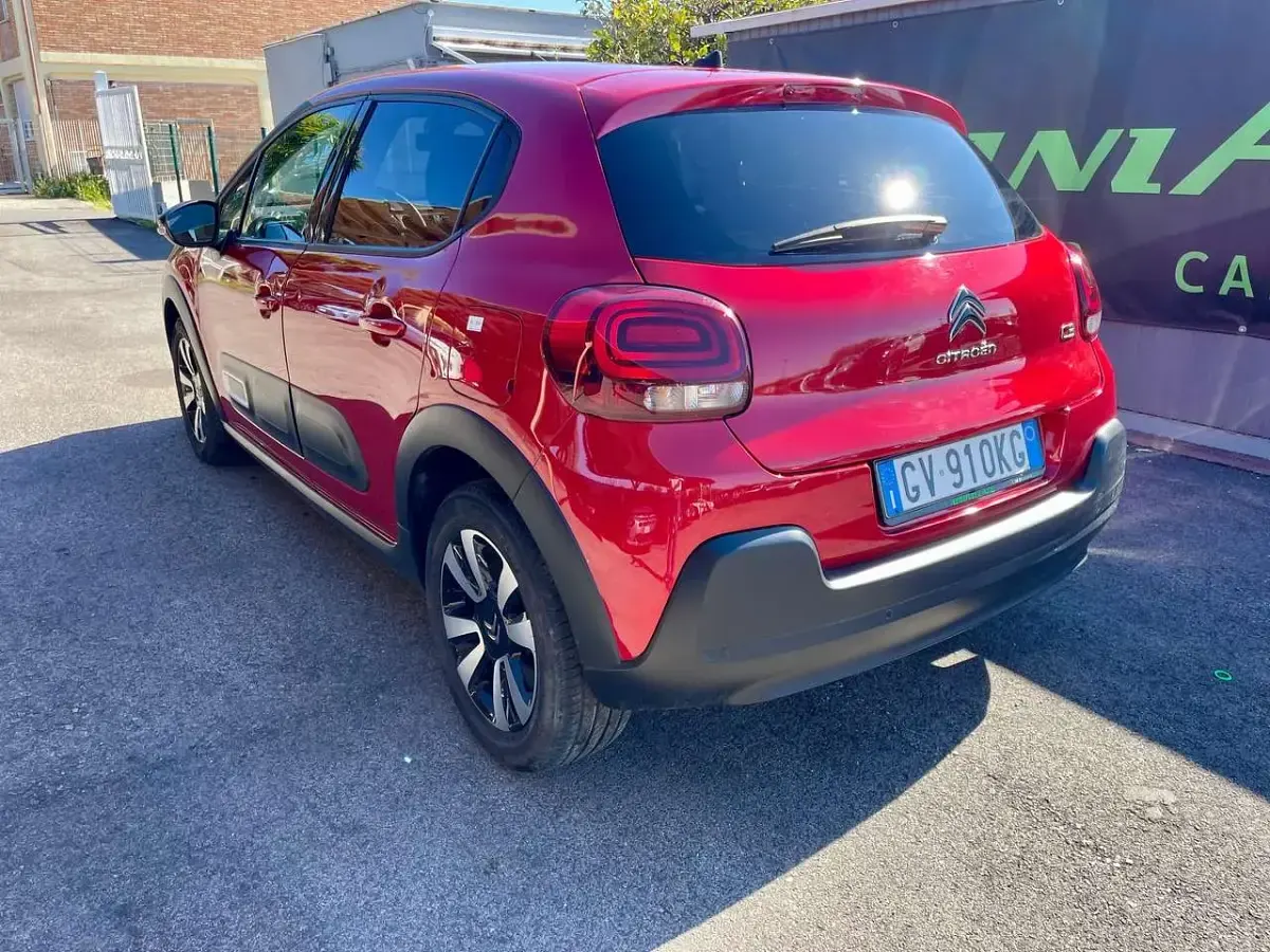 Usata Citroën C3 PureTech 110 CV (80 kW) 2024 Rosso Berlina