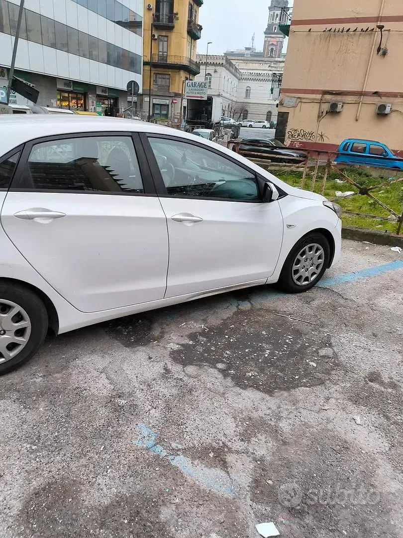 Usata Hyundai i30 109 CV (80 kW) 2016 Berlina