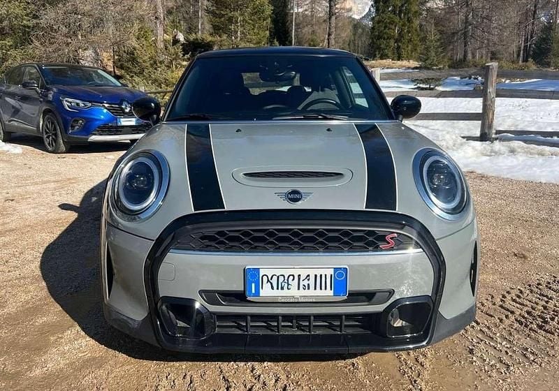 Usata Mini Cooper S 178 CV (130 kW) 2022 Grigio Utilitaria