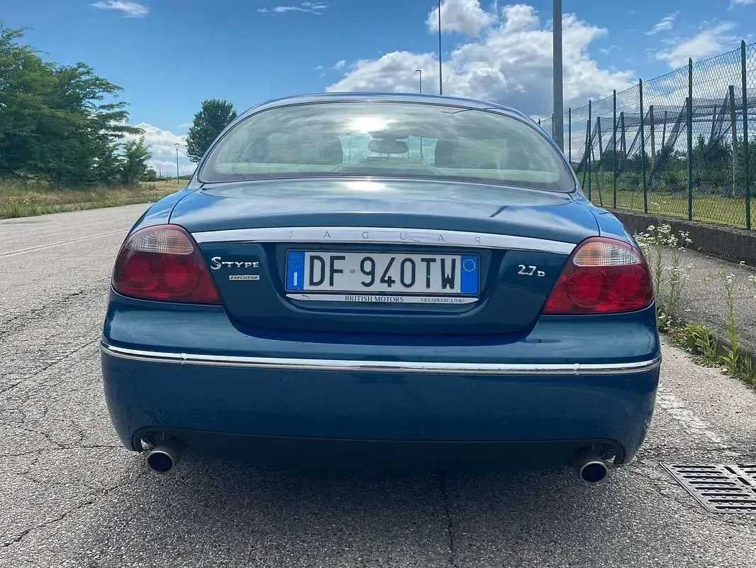 Usata Jaguar S-Type Executive 207 CV (152 kW) 2006 Blu/azzurro Berlina