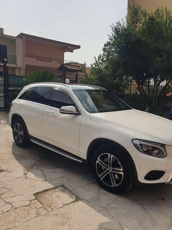 Usata Mercedes GLC220 Premium 170 CV (125 kW) 2018 SUV