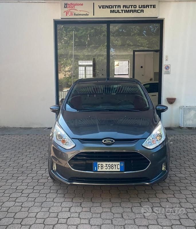 Usata Ford B-MAX Titanium 95 CV (69 kW) 2016 Grigio Monovolume