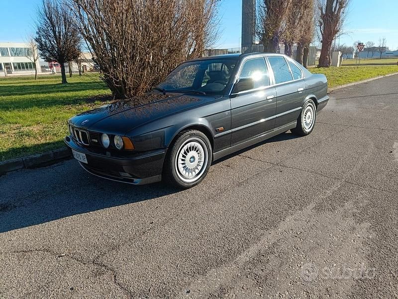 Usata BMW M5 315 CV (231 kW) 1991 Nero Berlina