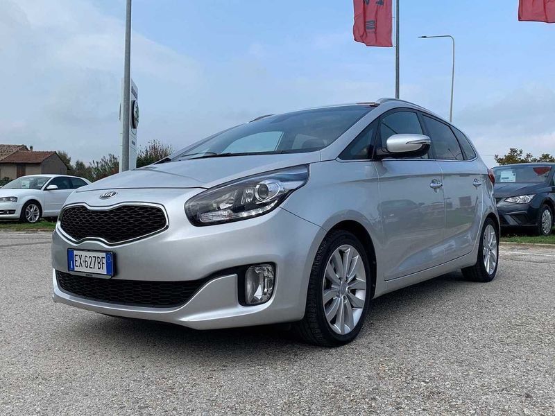 Venduto Kia Carens 1.7 CRDi 136 CV Au. auto usate in vendita