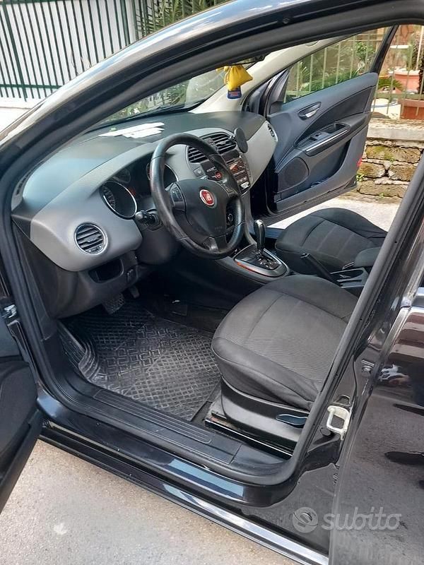 Usata Fiat Bravo 105 CV (77 kW) 2015 Utilitaria