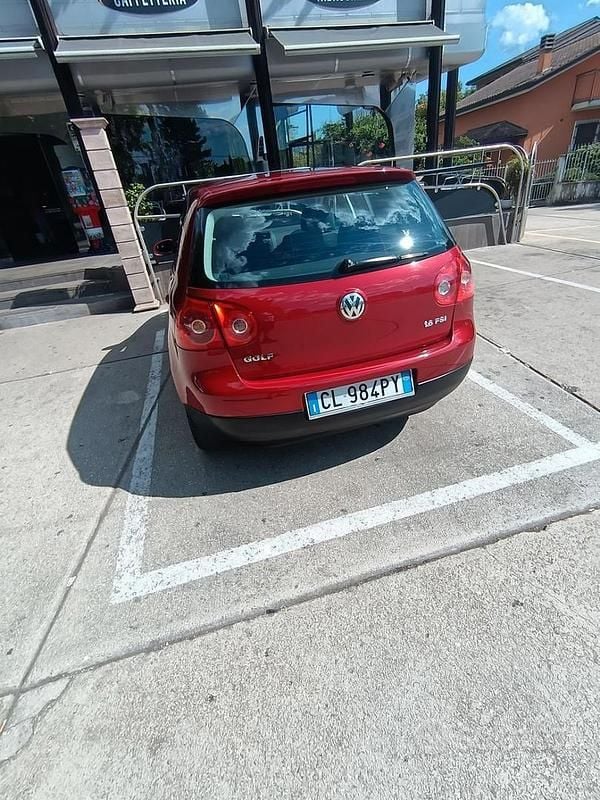 Usata VW Golf IV 115 CV (84 kW) 2004 Berlina