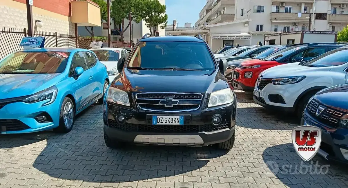 Usata Chevrolet Captiva 150 CV (110 kW) 2010 Nero SUV