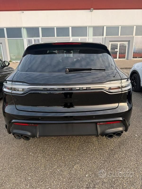 Usata Porsche Macan 265 CV (194 kW) 2024 Nero SUV