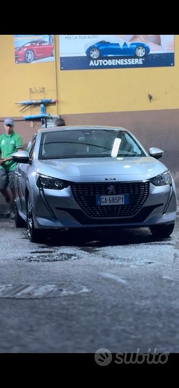 Usata Peugeot 208 100 CV (73 kW) 2020 Grigio Utilitaria
