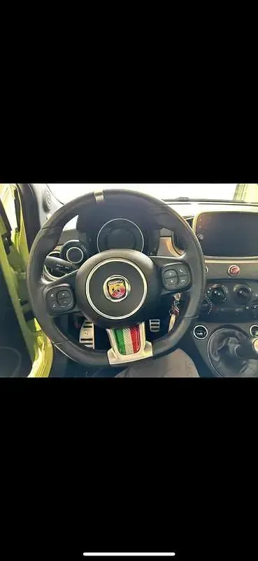 Usata Abarth 595 70th Anniversary 165 CV (121 kW) 2020 Verde