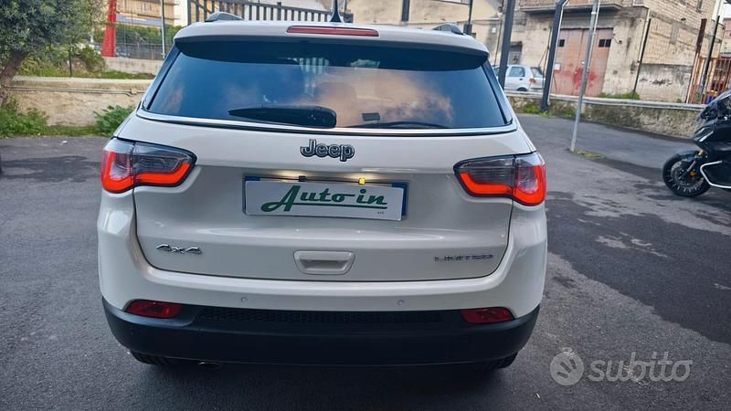 Usata Jeep Compass Limited 140 CV (102 kW) 2020 Bianco SUV