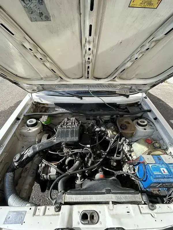 Usata VW Golf Cabriolet 75 CV (55 kW) 1986 Bianco Cabrio