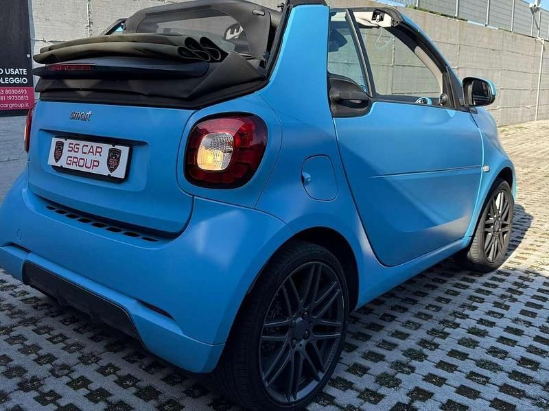 Usata Smart ForTwo Cabrio Brabus 90 CV (66 kW) 2017 Blu/azzurro Cabrio