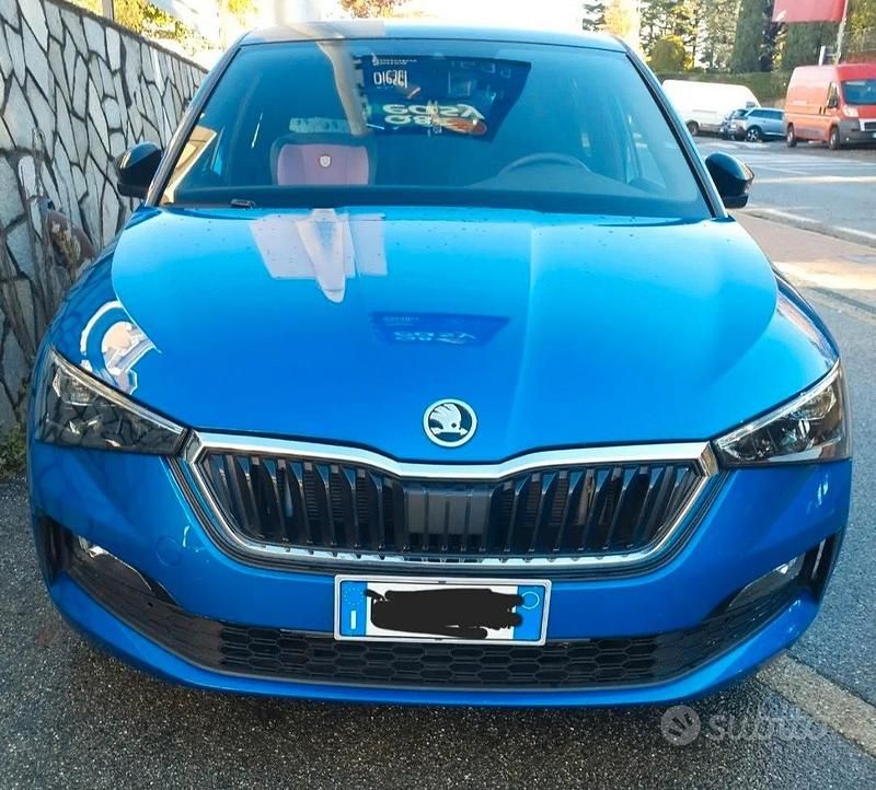 Usata Skoda Scala Sport 116 CV (85 kW) 2020 Blu Utilitaria