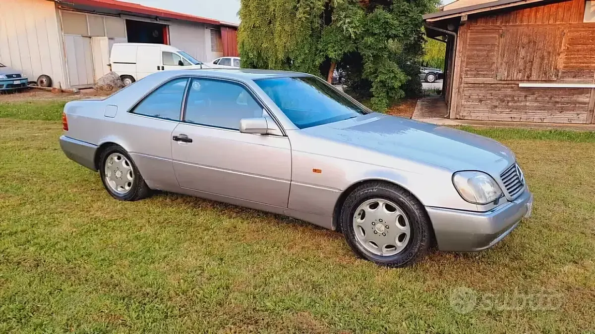 Usata Mercedes CL500 326 CV (239 kW) 1994 Grigio Coupé